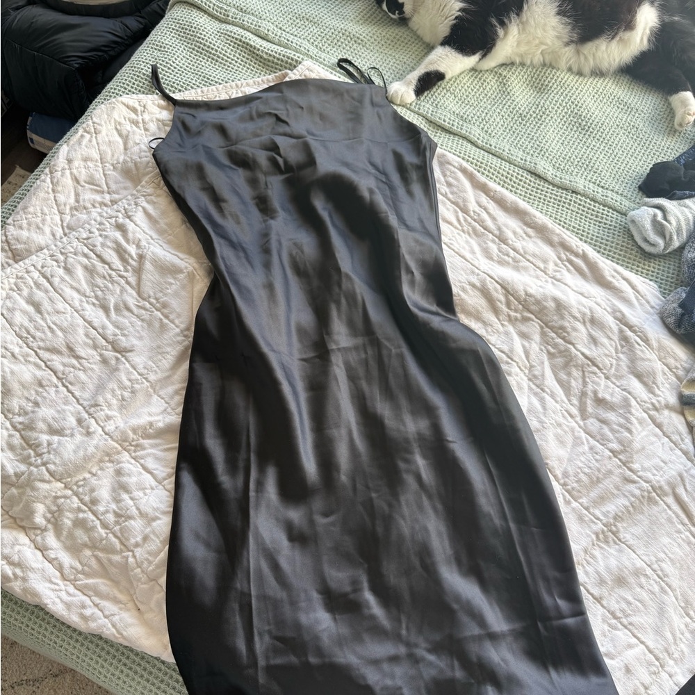 Elegant Black Midi Dress